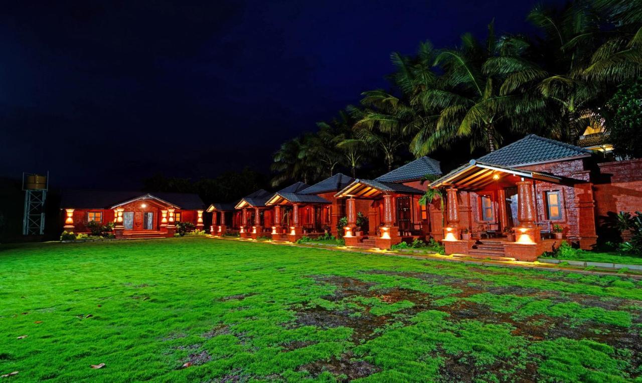 Siddhagiri Hotel And Resort Wai Exterior foto